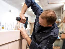 Como Montar Guarda-Roupa em Curitiba: 5 Passos e Dicas montador roberto lima